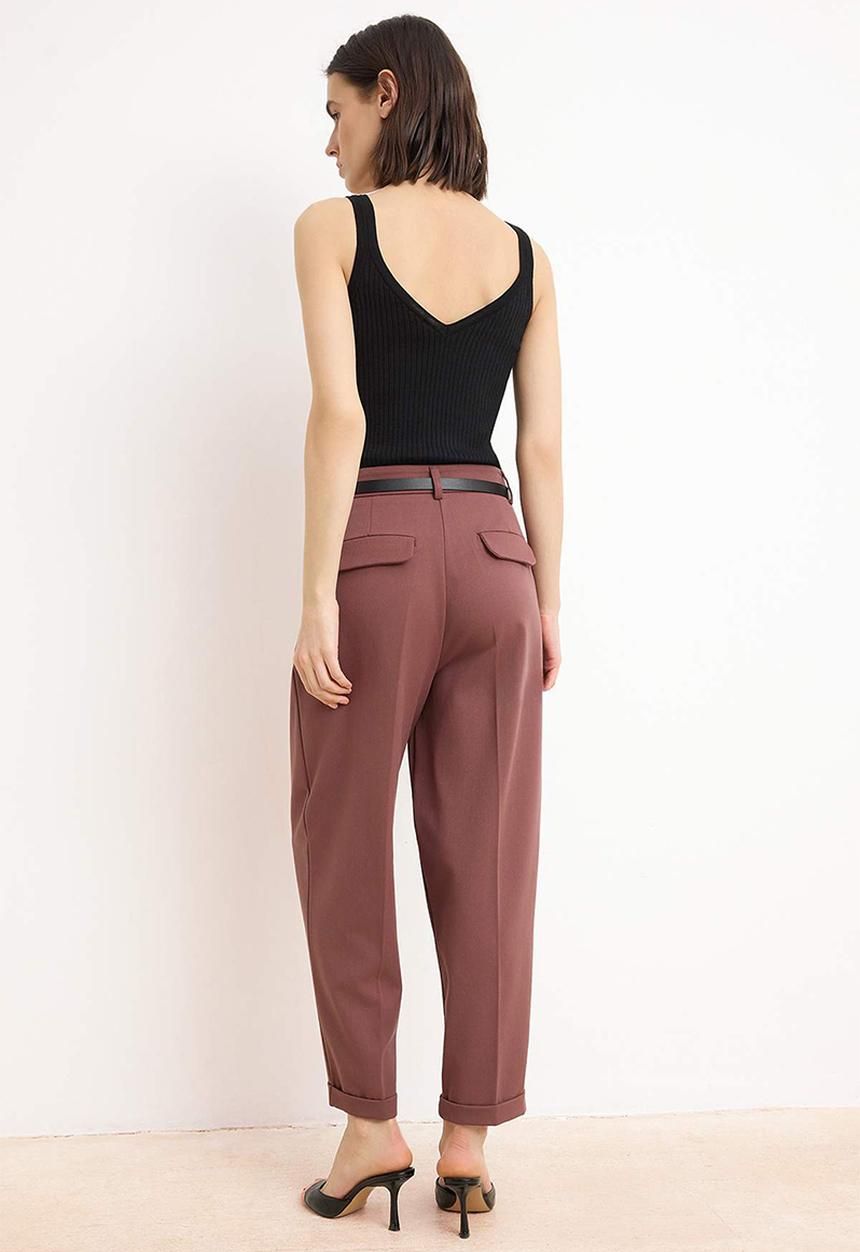 Trendyol - Belted Carrot Fit Trousers - Bordo