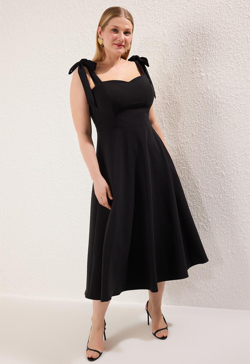 Trendyol - Plus A-Line Strap Lacing Detailing Woven Evening Dress - Black