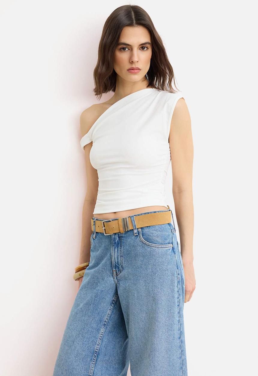 Trendyol - Asymmetrical Knit Blouse - Ecru