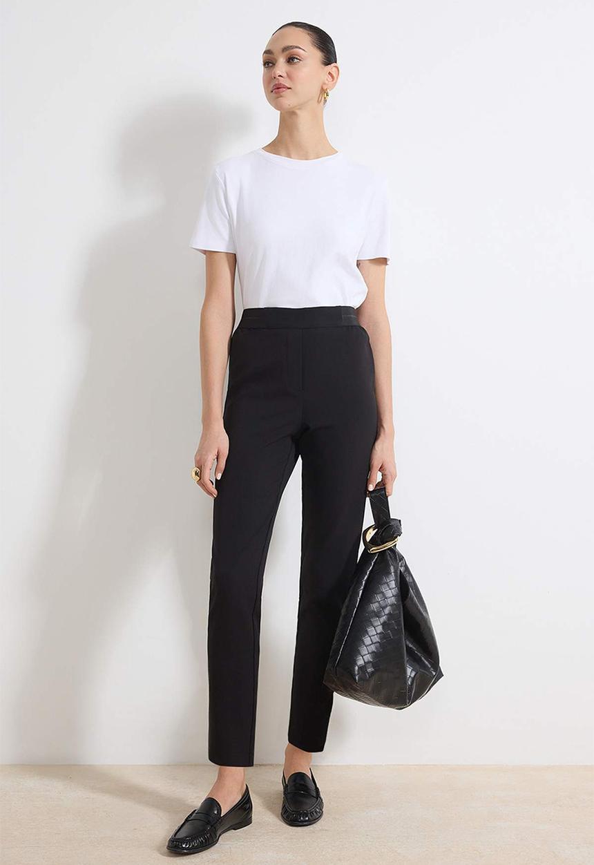 Trendyol - Elastic Waist Cigarette Pants - Black