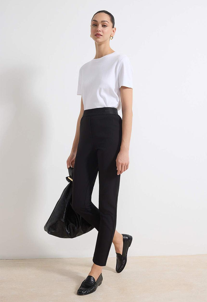 Trendyol - Elastic Waist Cigarette Pants - Black