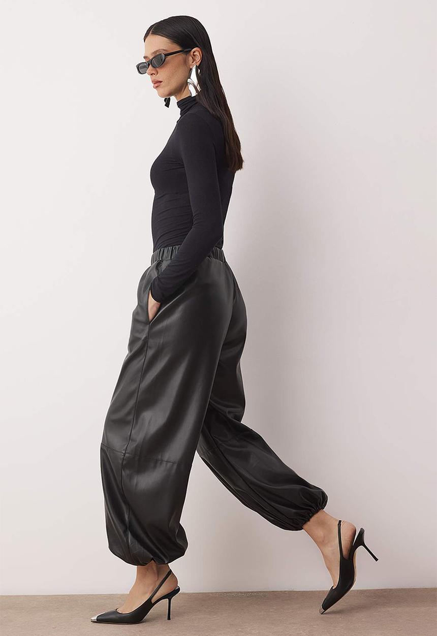 Trendyol - Leather Look Harem Trousers - Black