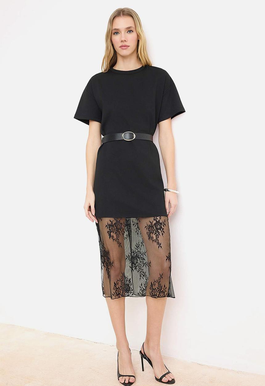 Trendyol - Shift Low Sleeve Lace Detailed Midi Interlock Knitted Dress - Black