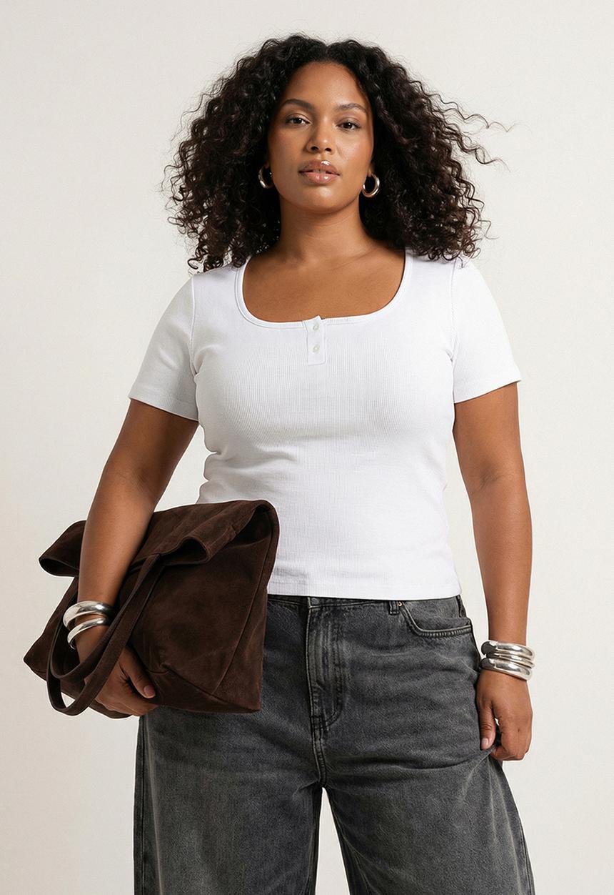 Trendyol - Plus Pool Collar Fitted Knitted Blouse - White