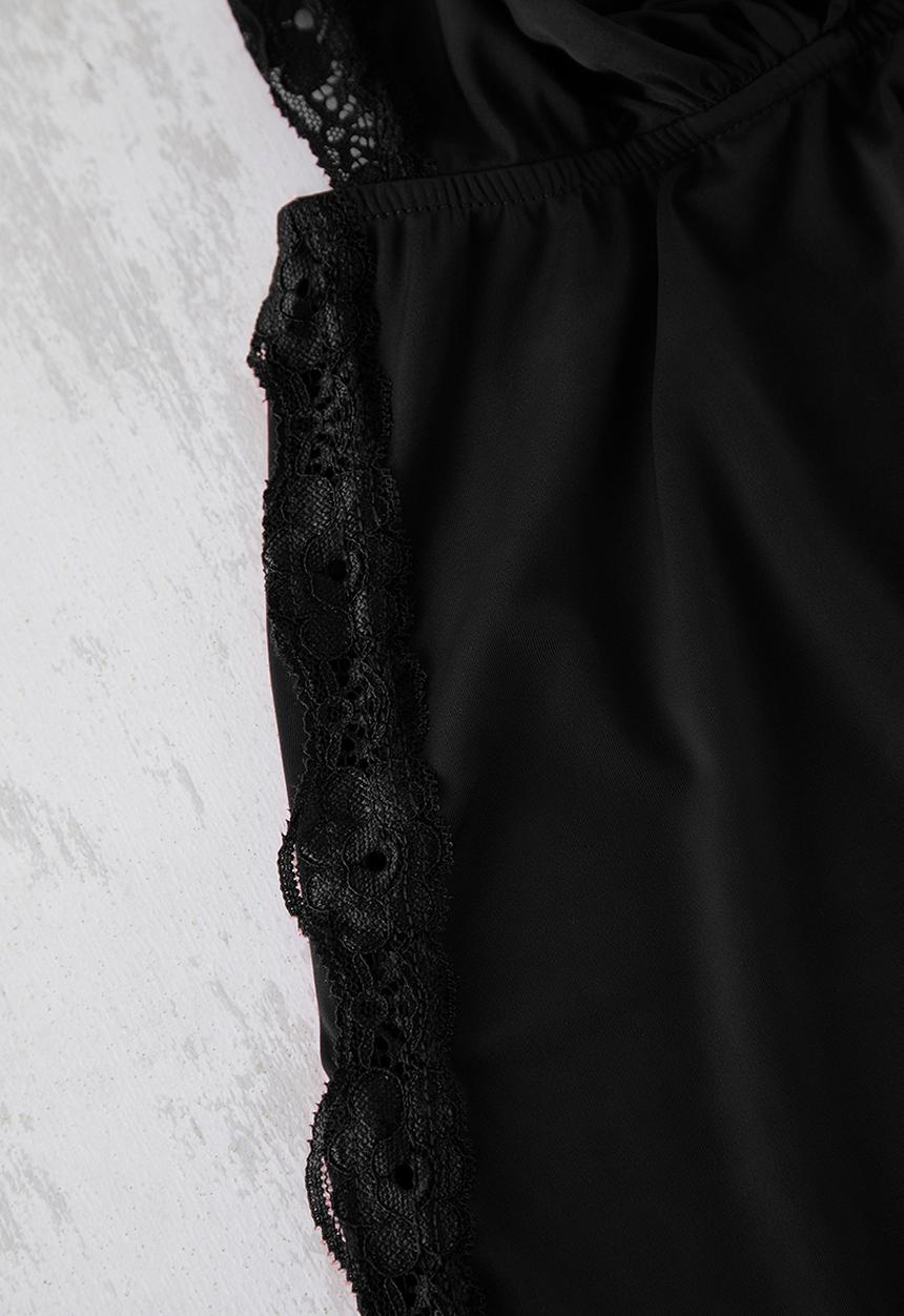 Trendyol - Plus V-Neck Lace Knitted Pajamas Set - Blackk
