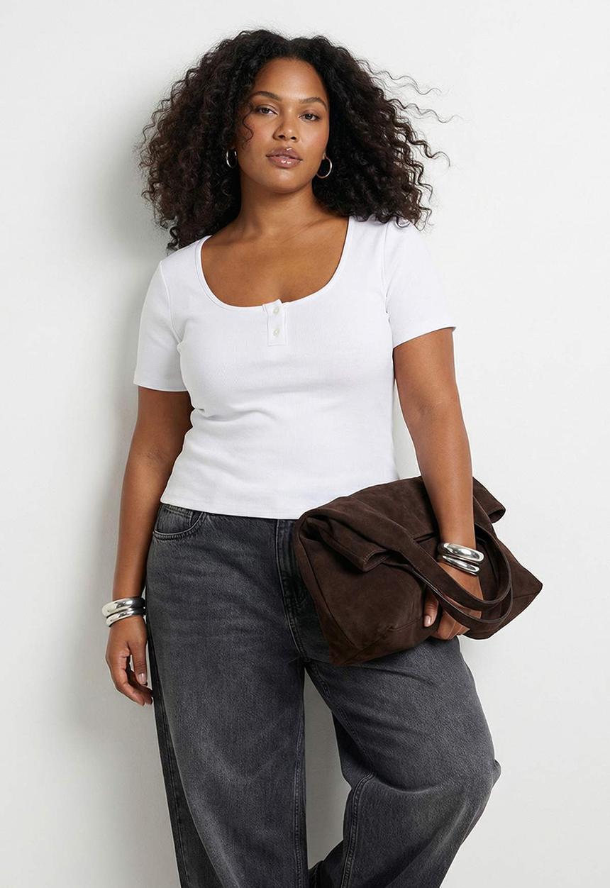 Trendyol - Plus Pool Collar Fitted Knitted Blouse - White