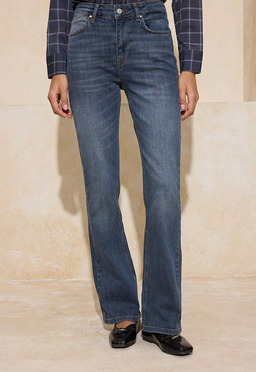 Trendyol - Flare Jeans - Blue