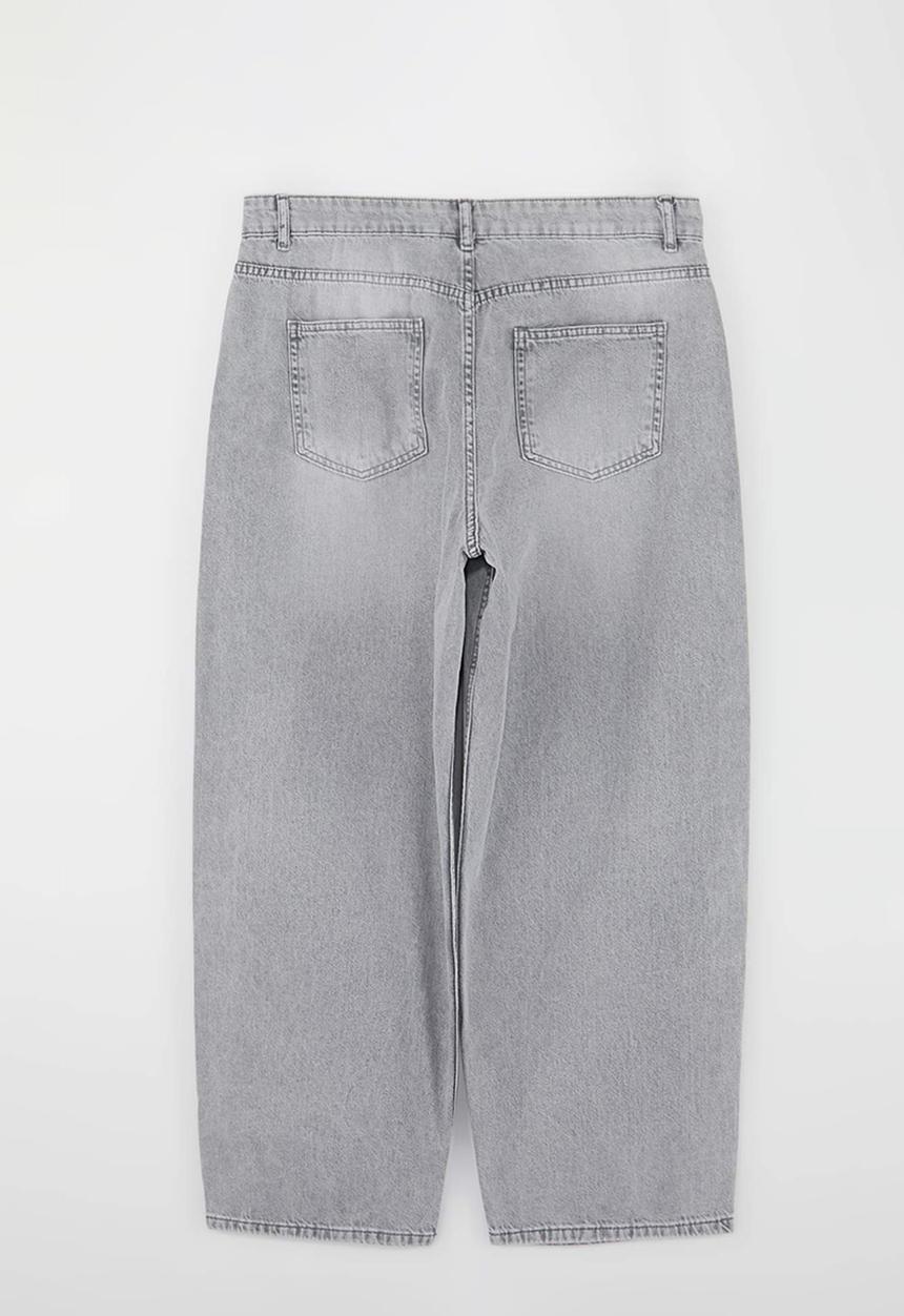 Trendyol - Wardrobe Essentials Barrel Fit 100% Cotton Thin Fabric Plus Size Jeans ? Grey