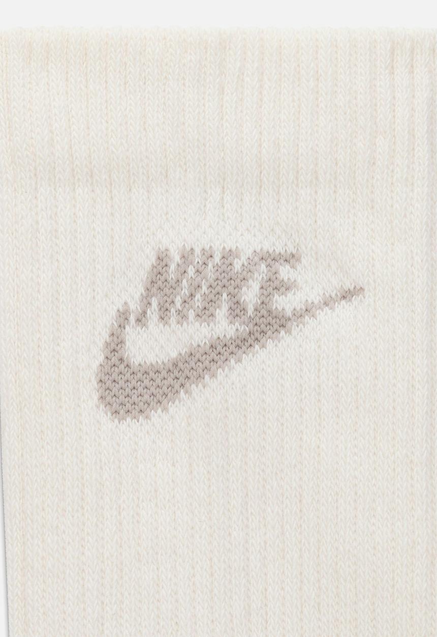 Nike - NSW Everyday Elevated Futura Crew Socks (3-Pack) - Multi