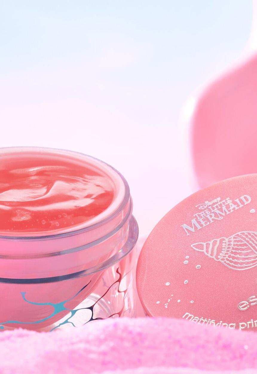 essence - Disney THE LITTLE MERMAID Mattifying Primer - 01 Made In The Ocean