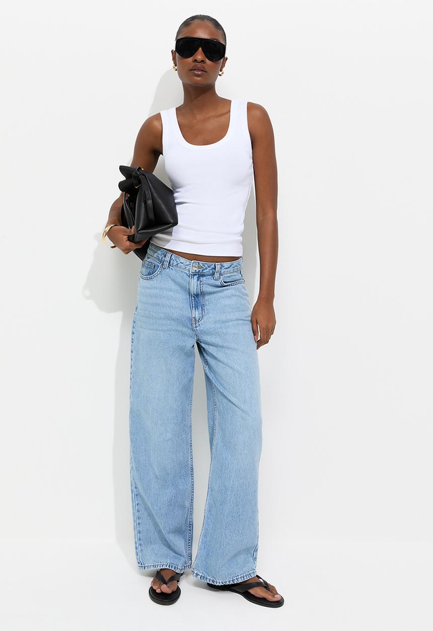 New Look - Wide trim scoop vest - white