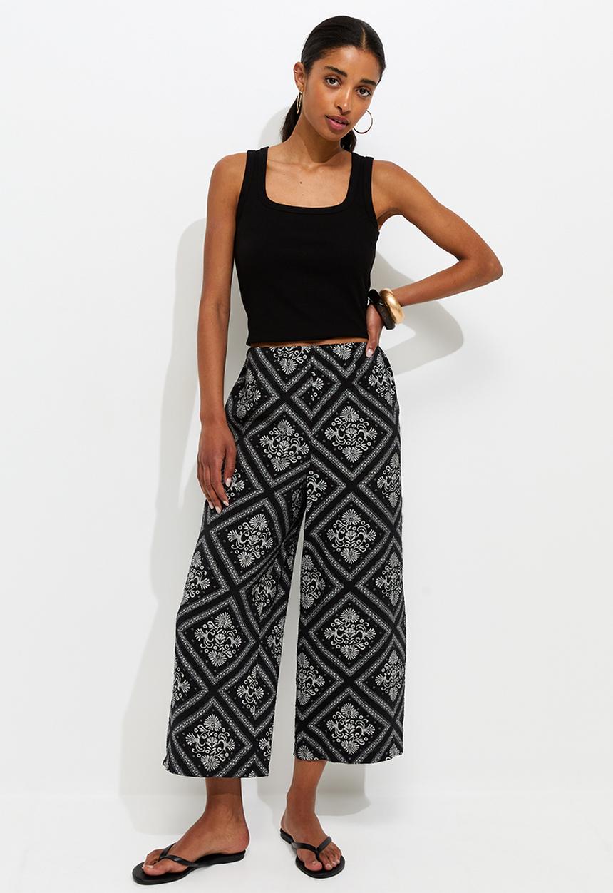 New Look - Lottie tile honor crop - black