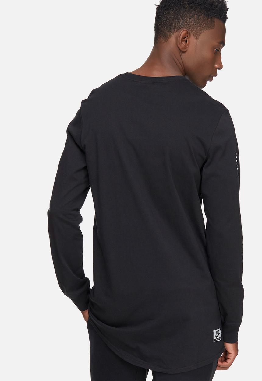 Nike - International top