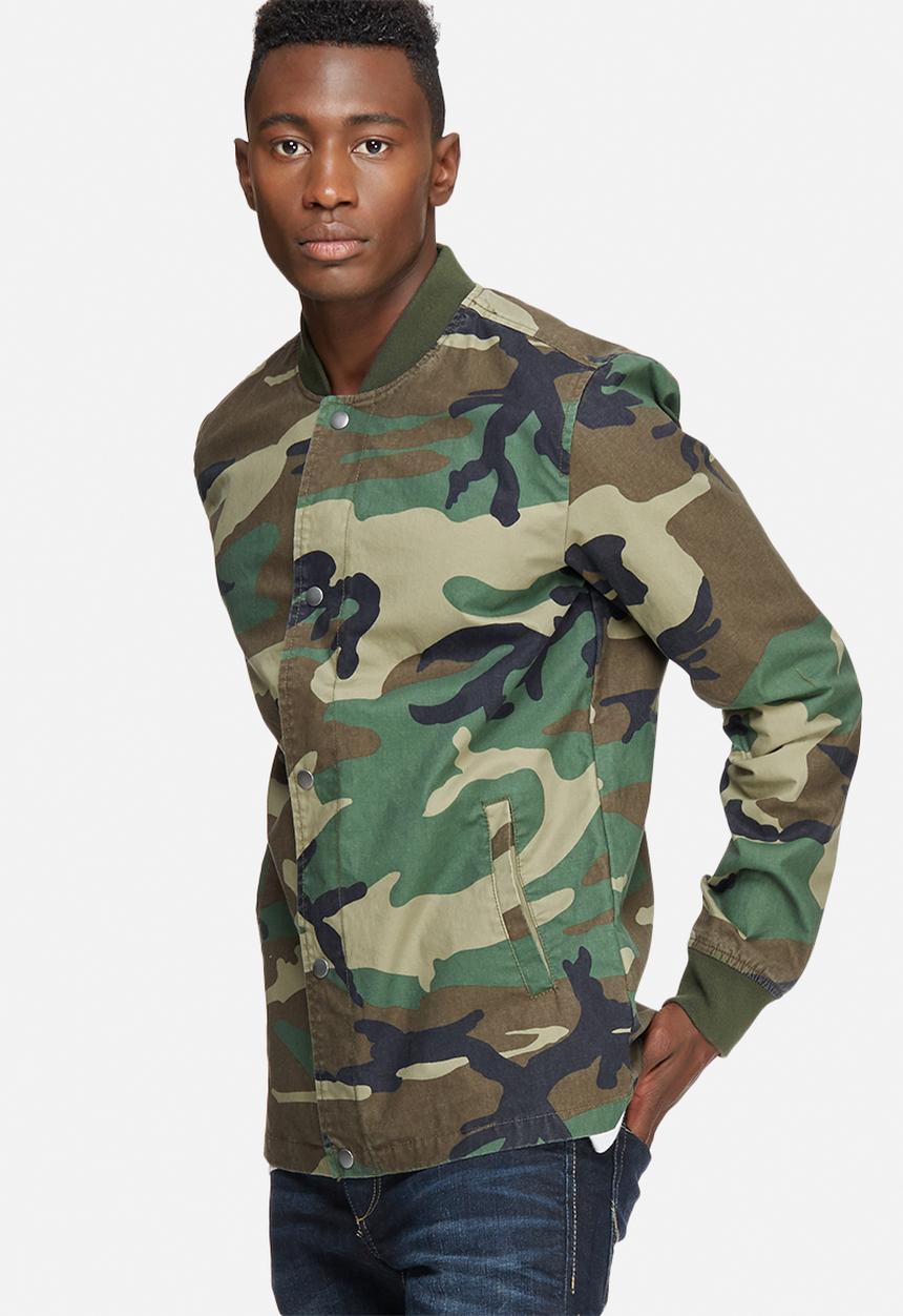 Only & Sons - Camo coated bomber