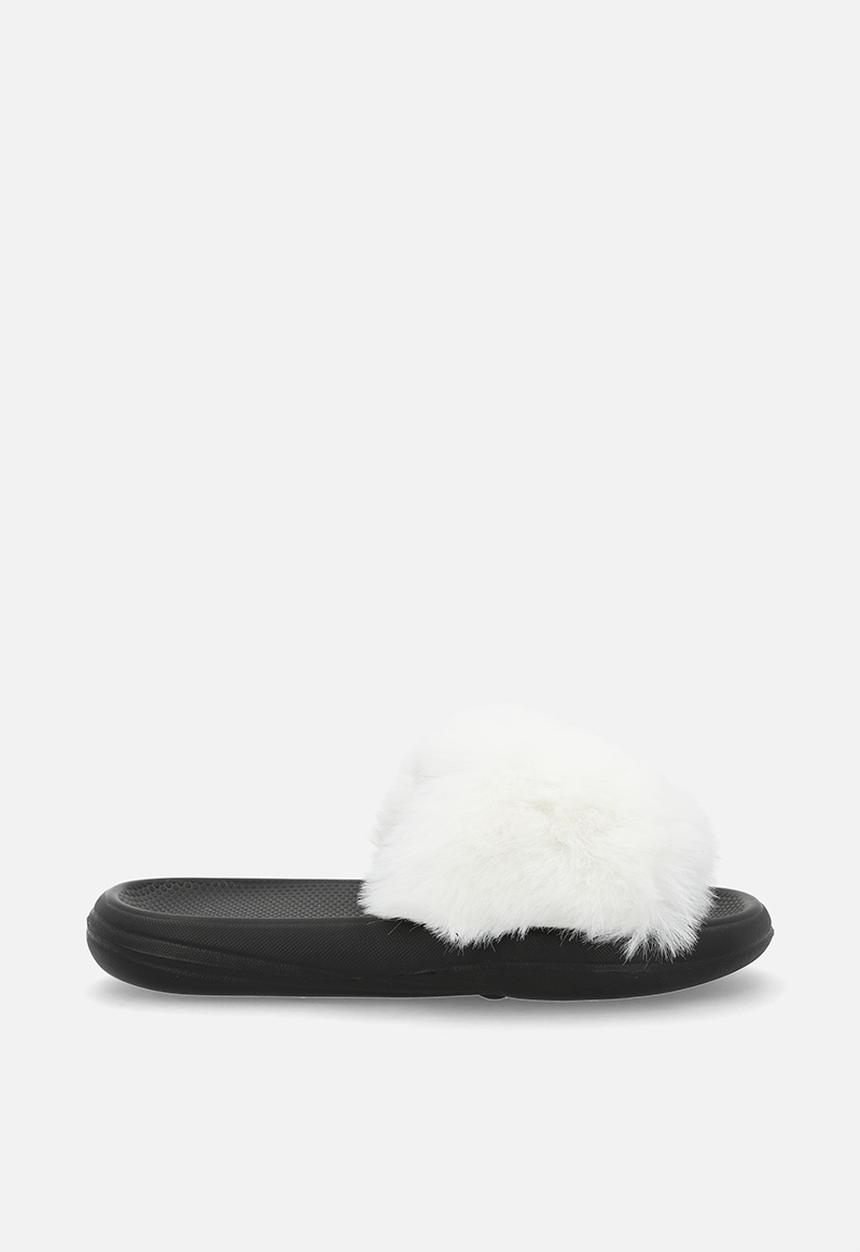 Pop Candy - Fluffy slippers - white/black