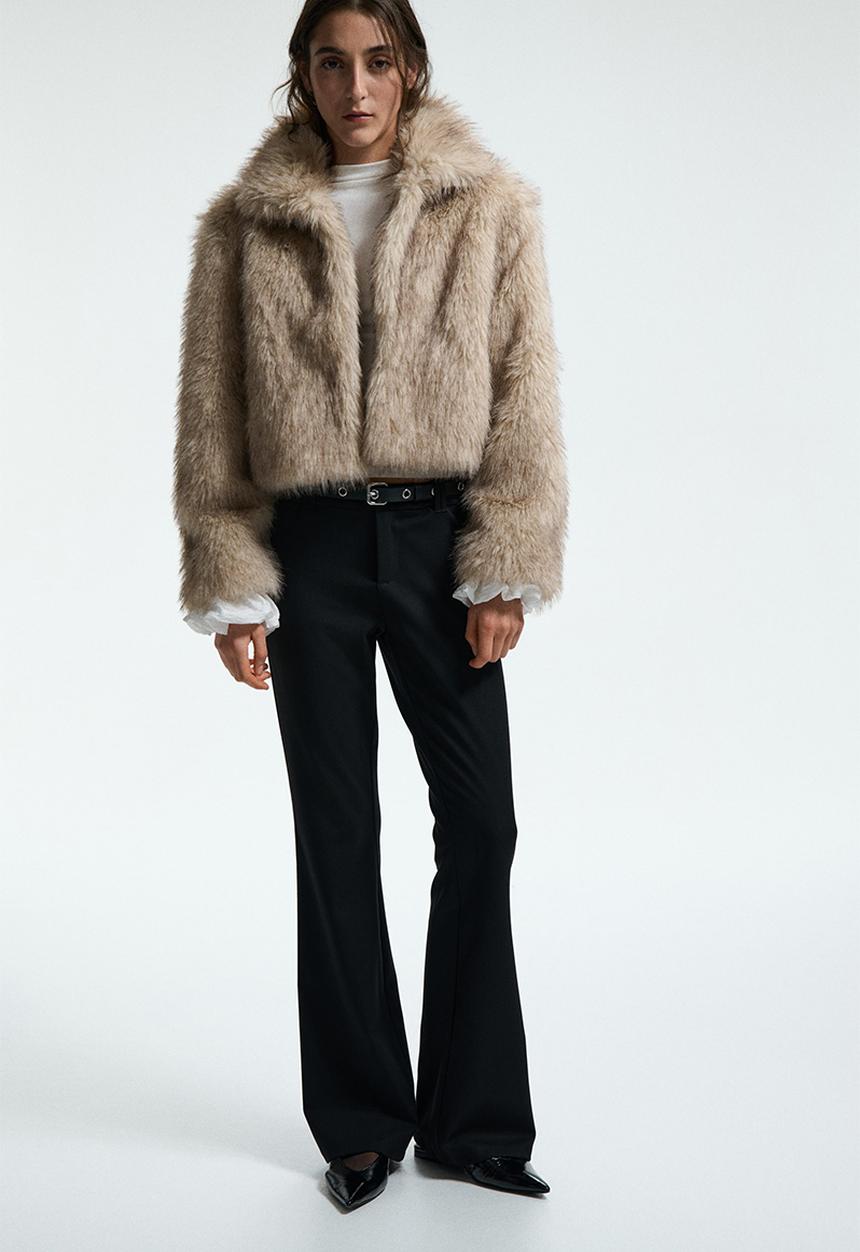 H&M - Cropped fluffy jacket - beige