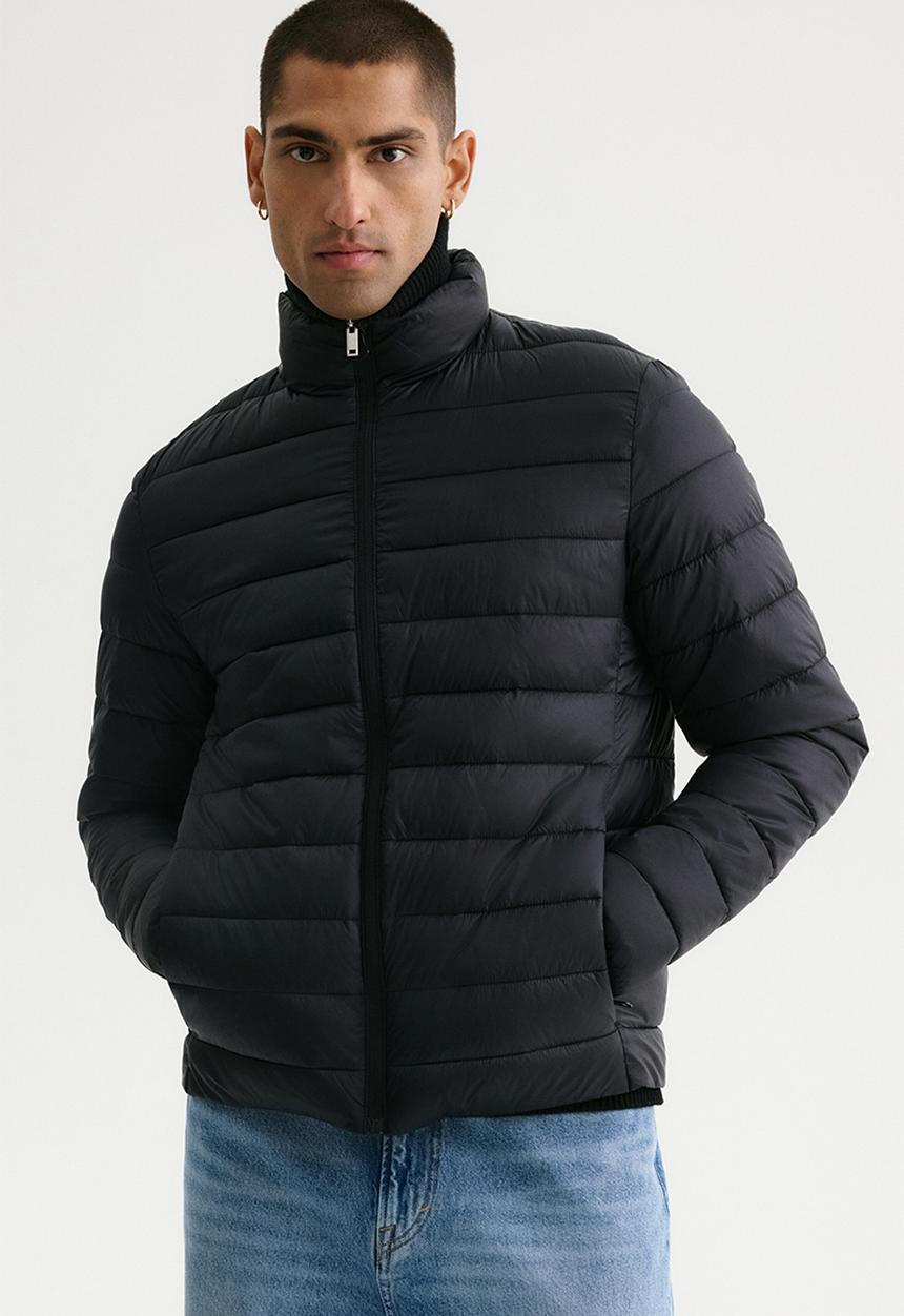 H&M - Slim fit lightweight puffer jacket - black