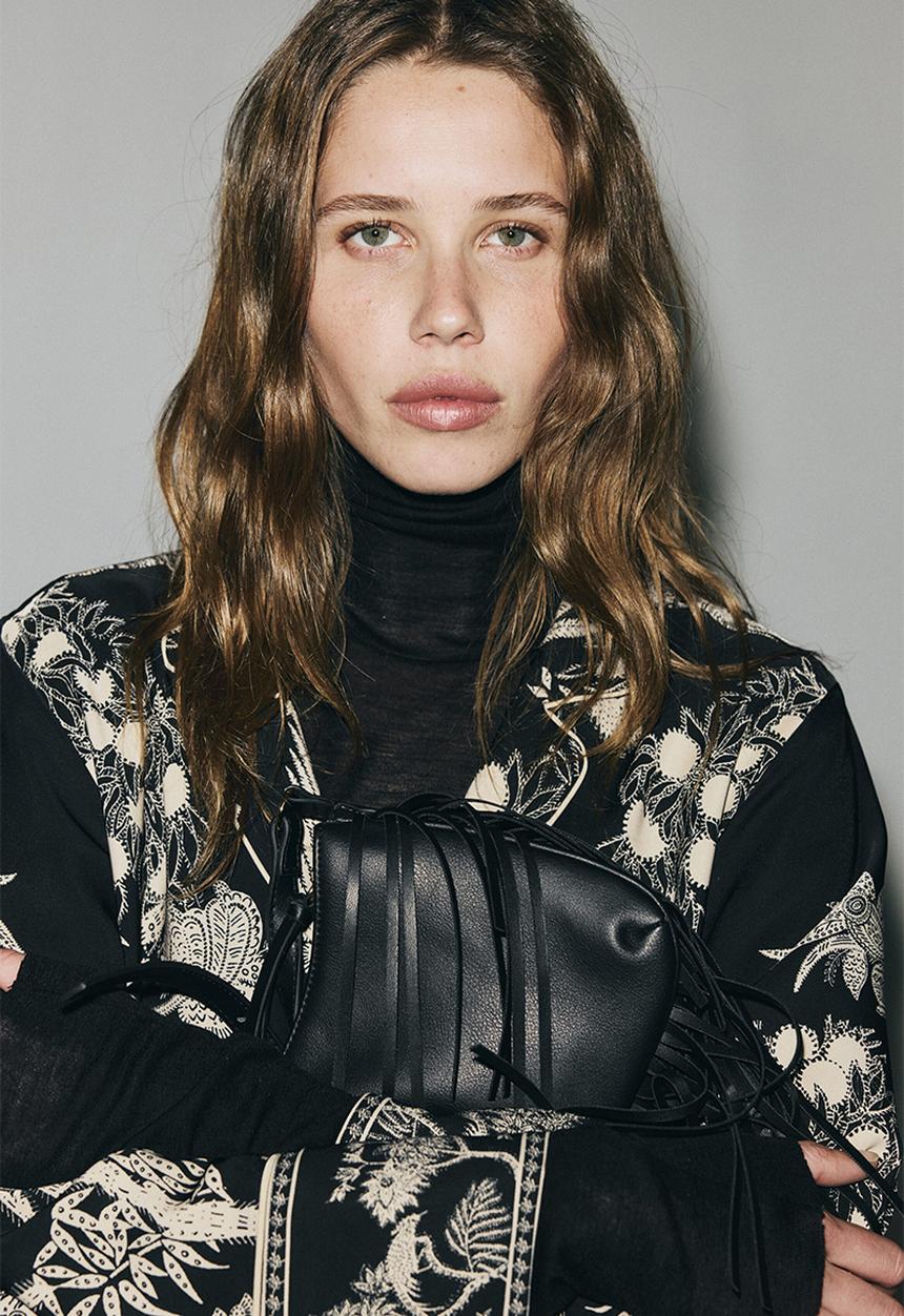H&M - Printed resort shirt - black/patterned