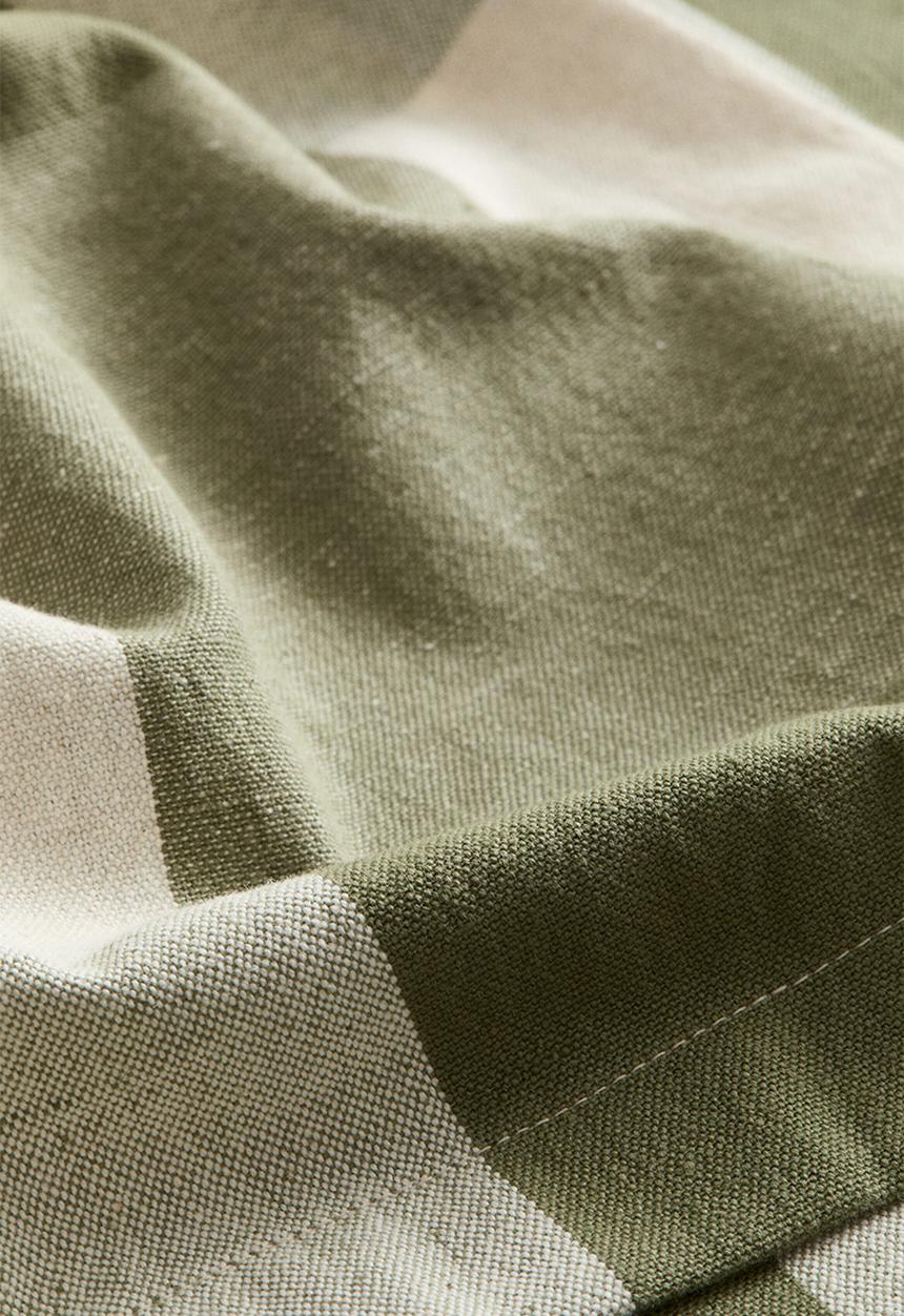 H&M - Linen-blend tablecloth - khaki green/gingham check
