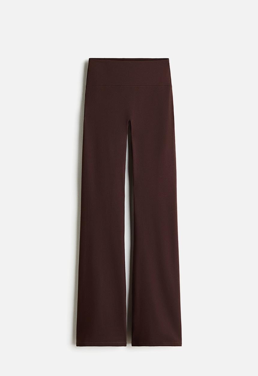 H&M - Flared yoga leggings with softmove - warm brown