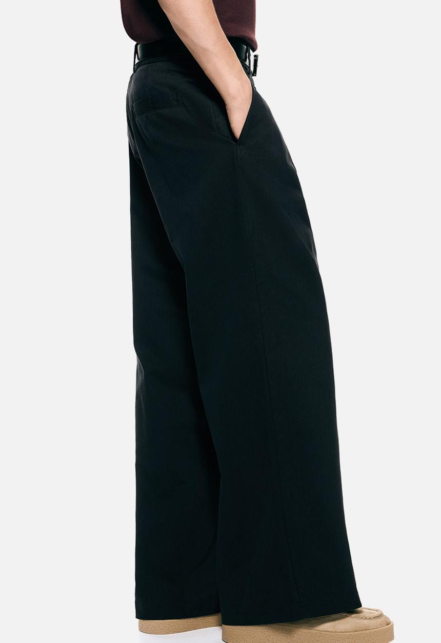 H&M - Loose fit tailored trousers - black