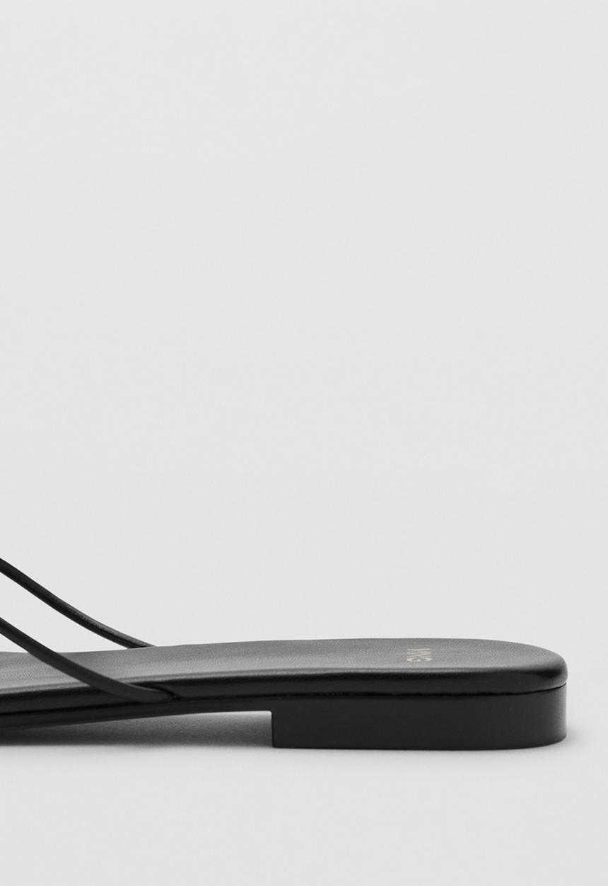MANGO - Frania thong - black