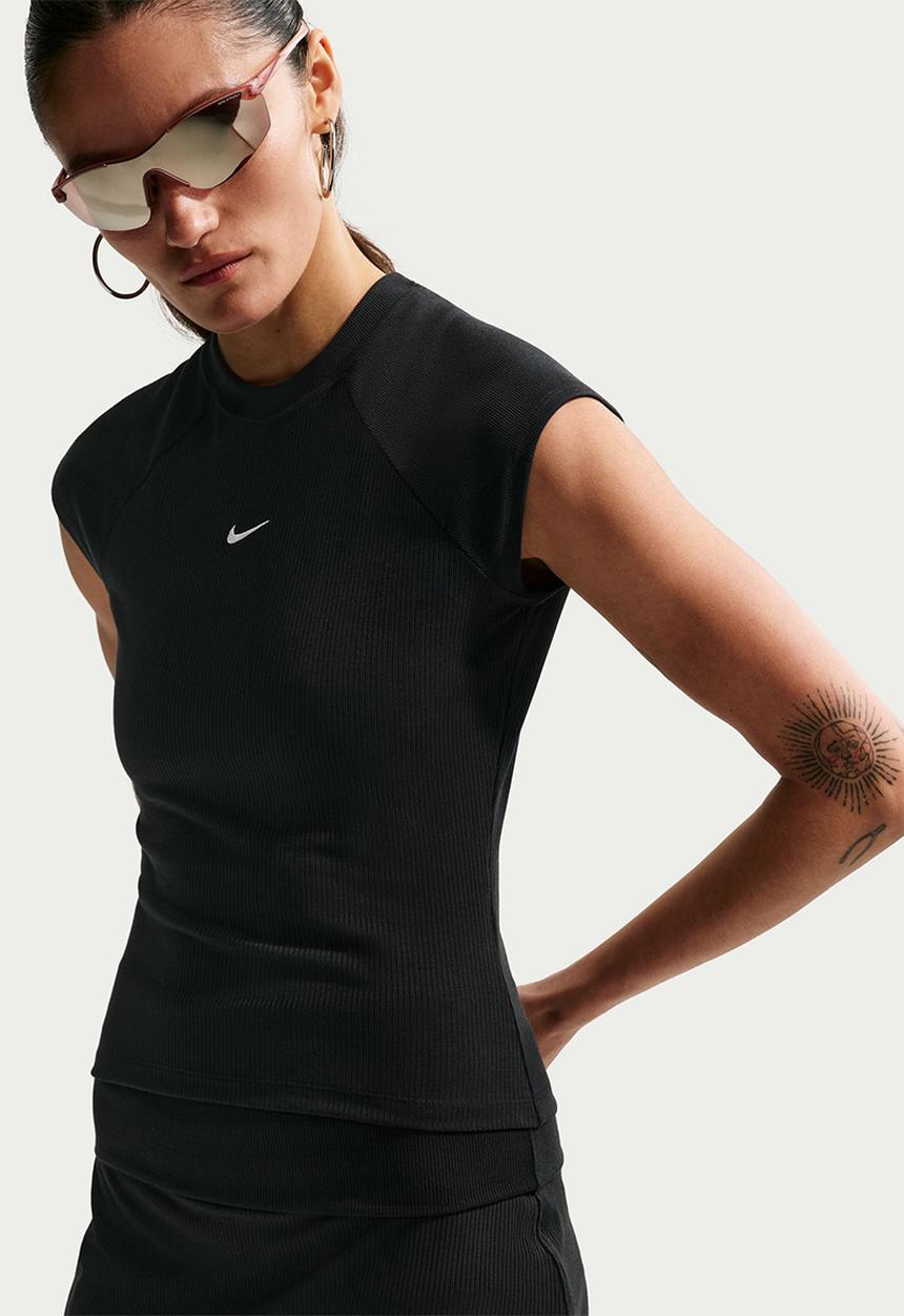 Nike - W Nsw Chll Knt Rib Skirt  - Black/Sail