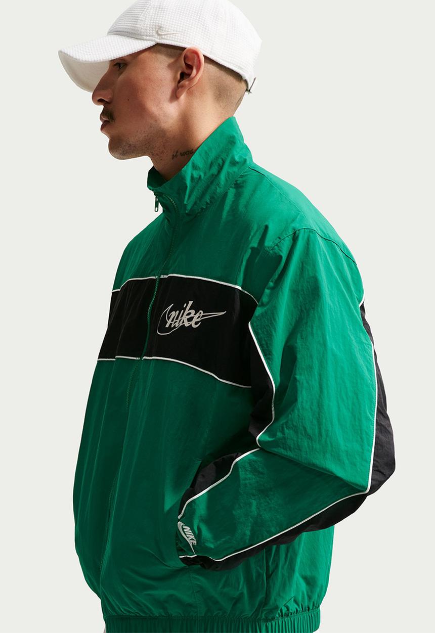Nike - NSW Club Lightweight Full-Zip Jacket  - Green/Black