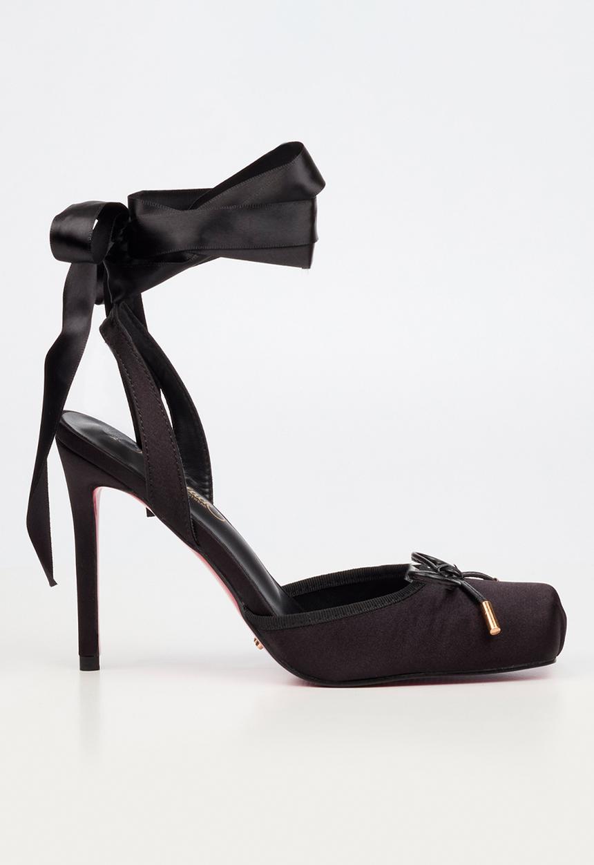 Miss Black - Adina 1 closed toe ankle strap - black