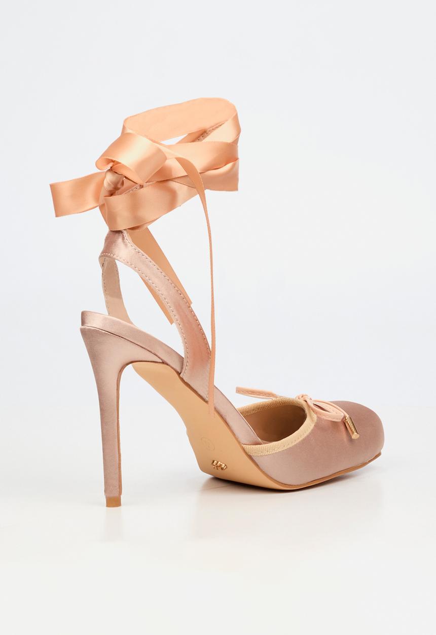 Miss Black - Adina 1 closed toe ankle strap - beige