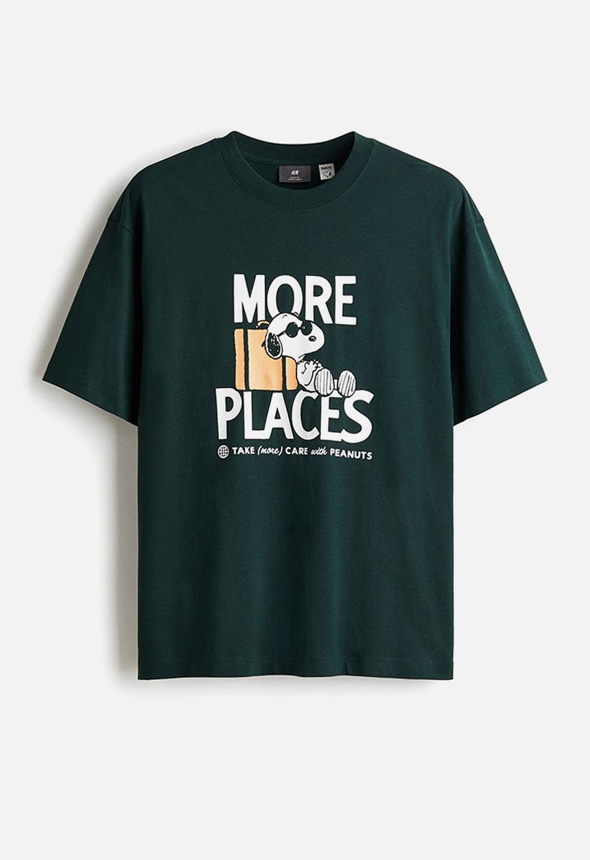 H&M - Loose fit t-shirt - dark green/snoopy