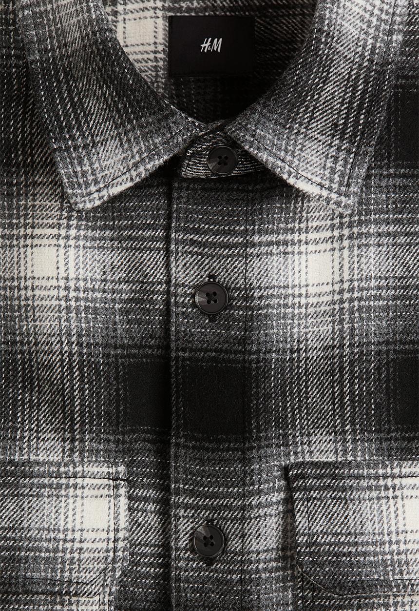 H&M - Regular fit flannel overshirt - dark grey/checked
