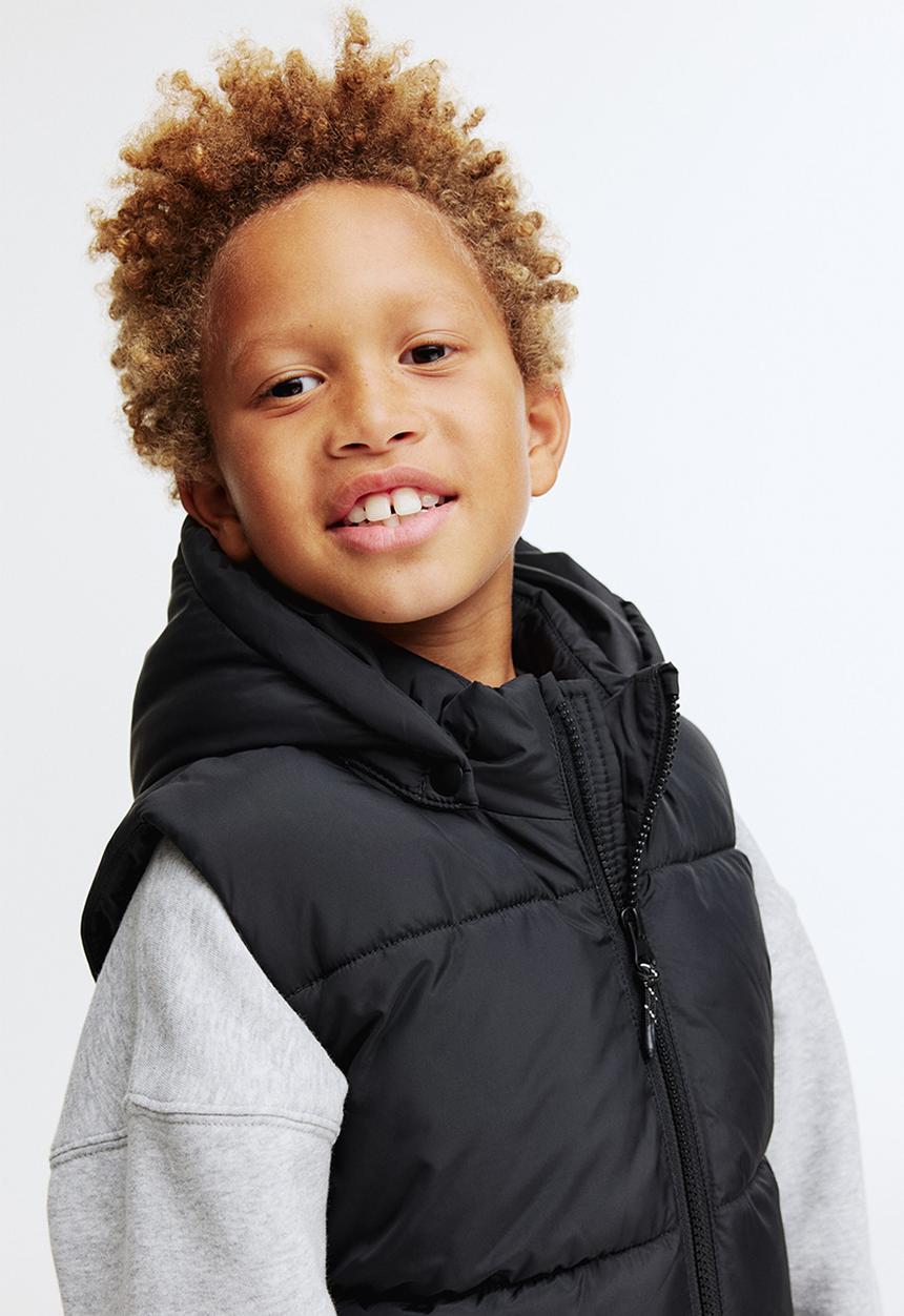 H&M - Hooded puffer gilet - black
