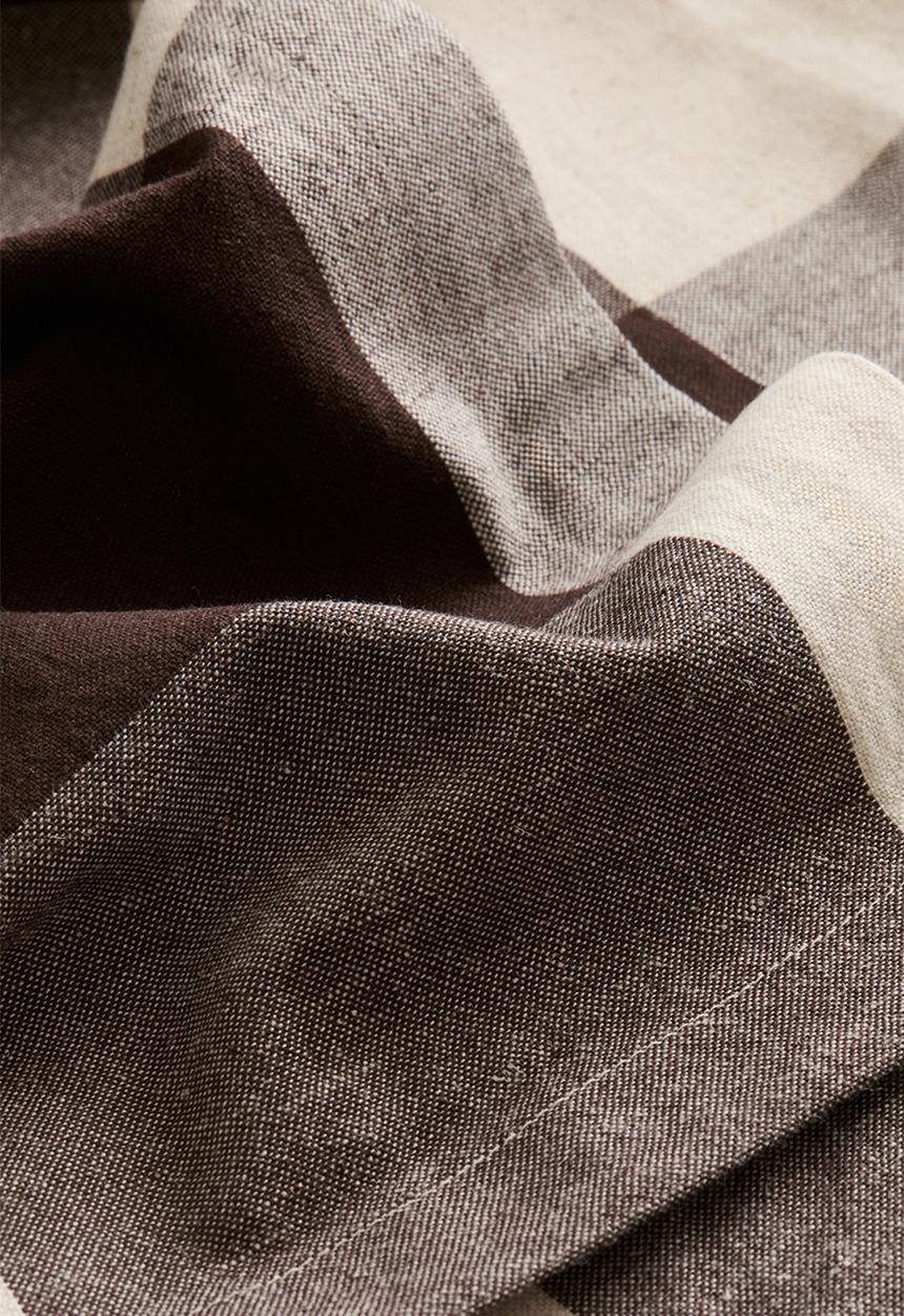 H&M - Linen-blend tablecloth - dark brown/gingham check