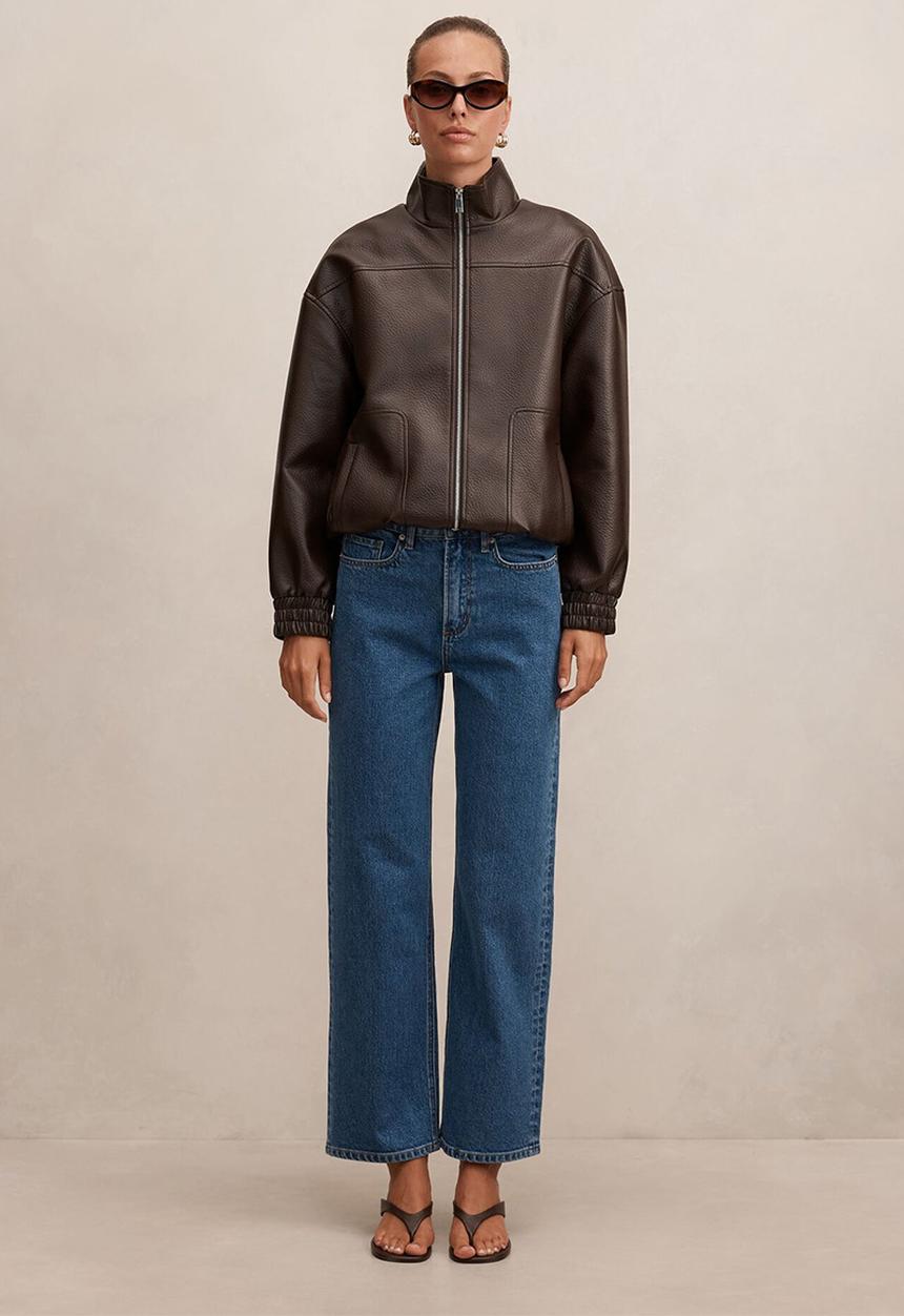 Forever New - Nicki Mid-Rise Straight Jeans in Mid Wash