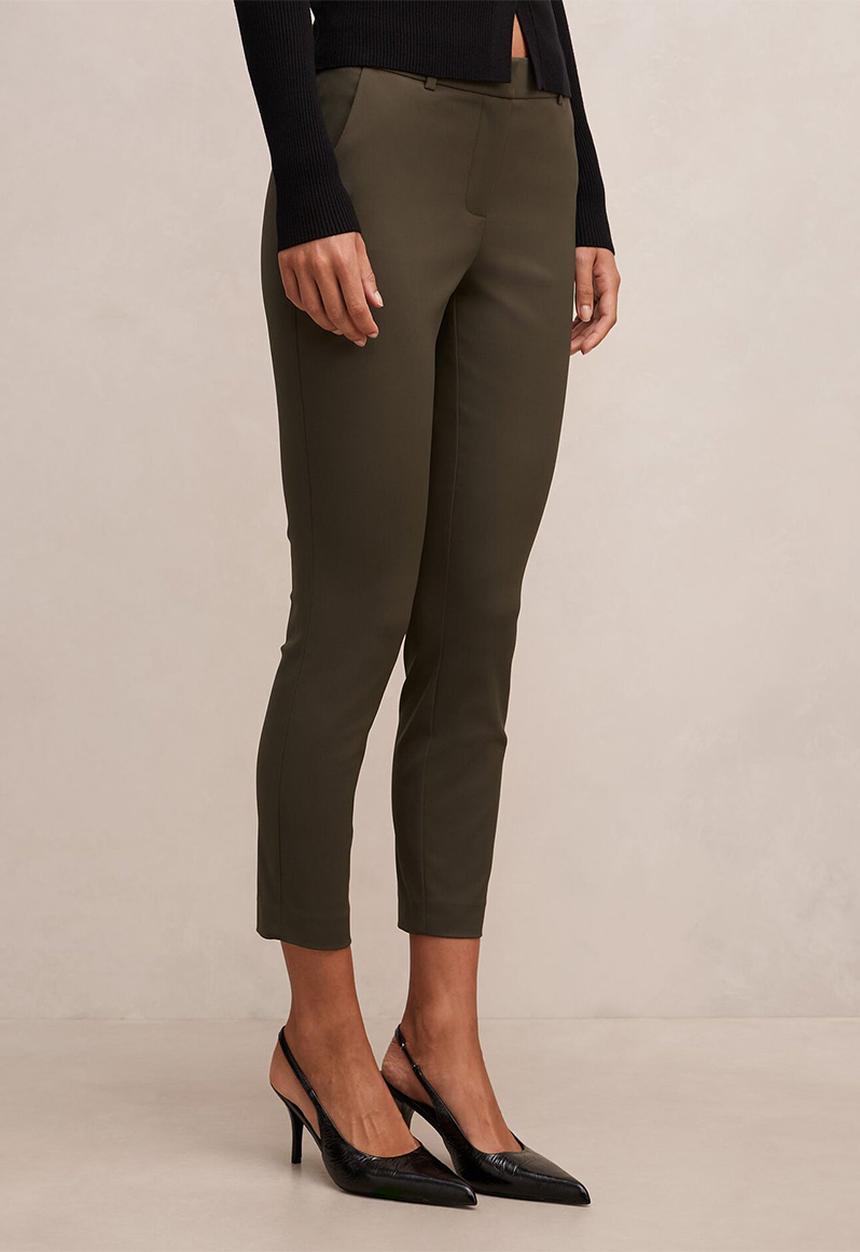 Forever New - Gwen 7/8th slim pants in olive