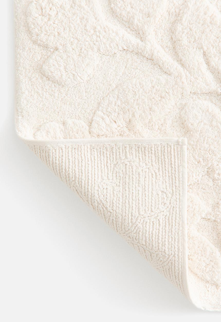 H&M - Tufted cotton bath mat - white