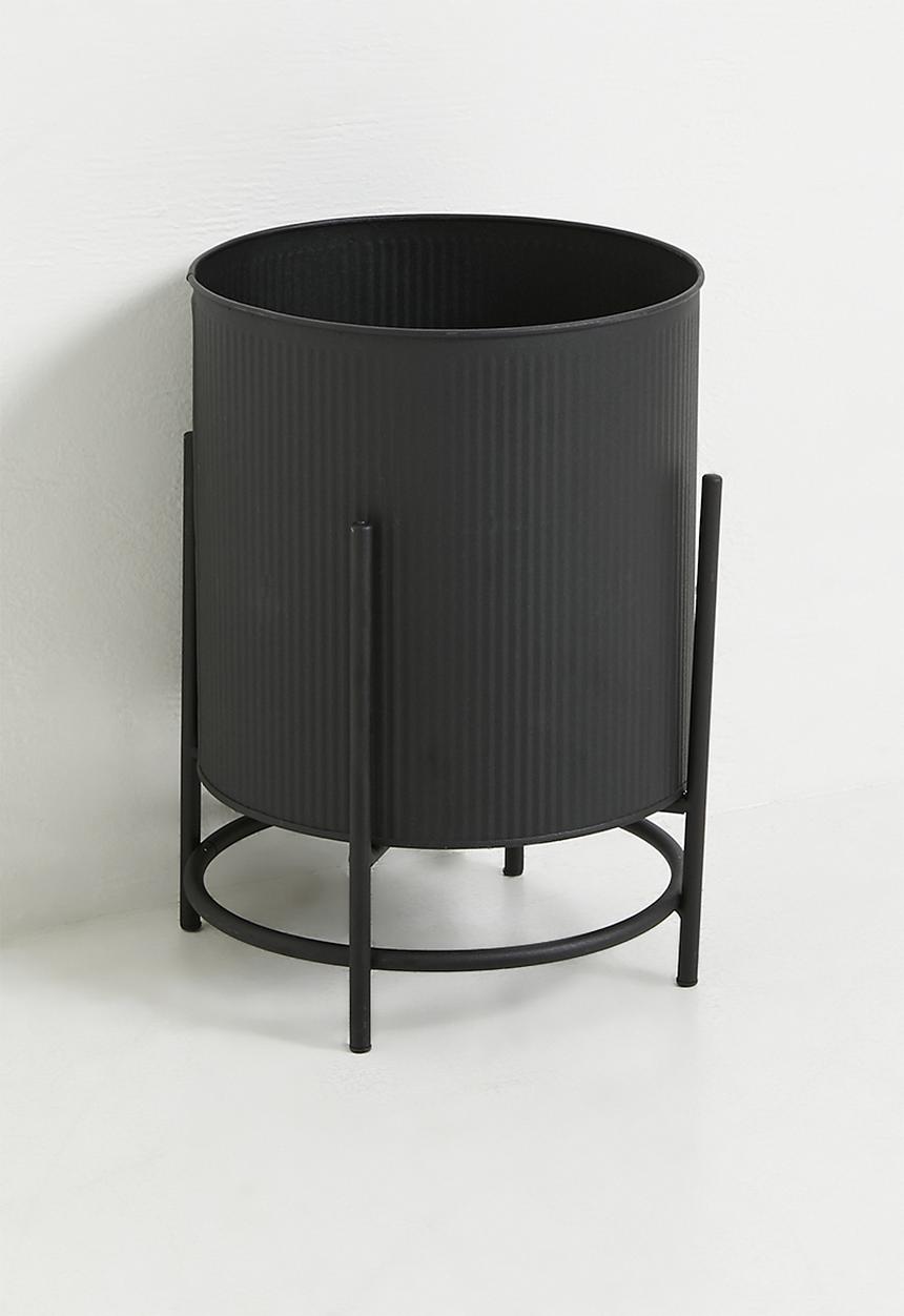 H&S - Sup metal planter set of 2 - Black