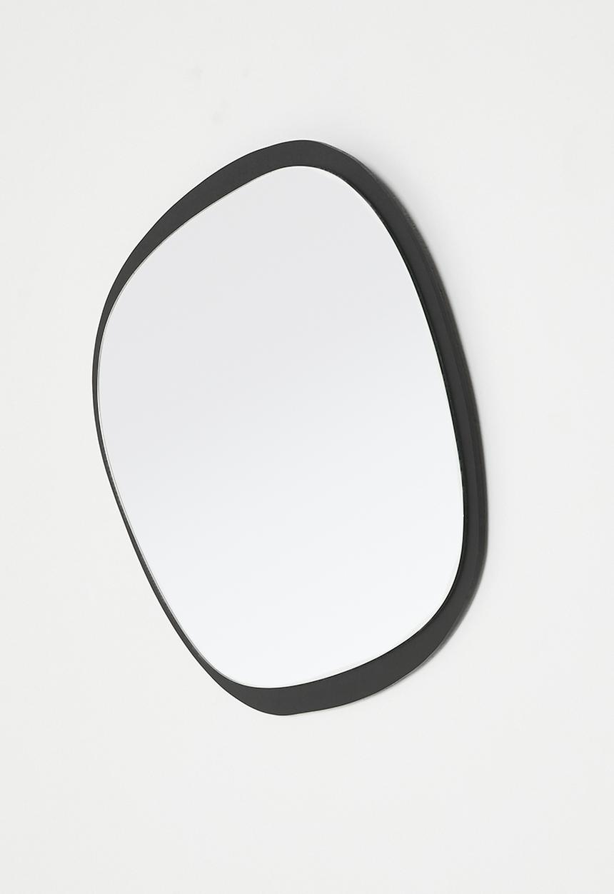 H&S - Square organic shape mirror - Black