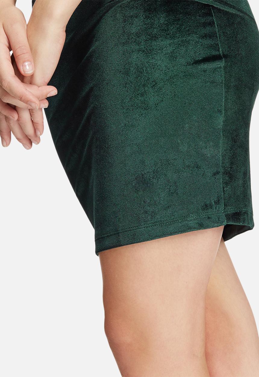 Jacqueline de Yong - Sherry velvet pencil skirt