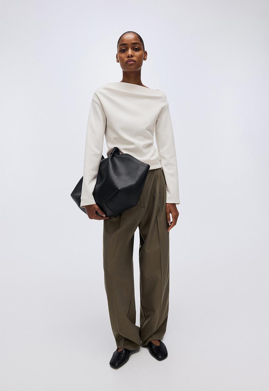 Asymmetric top - white - 1322890003