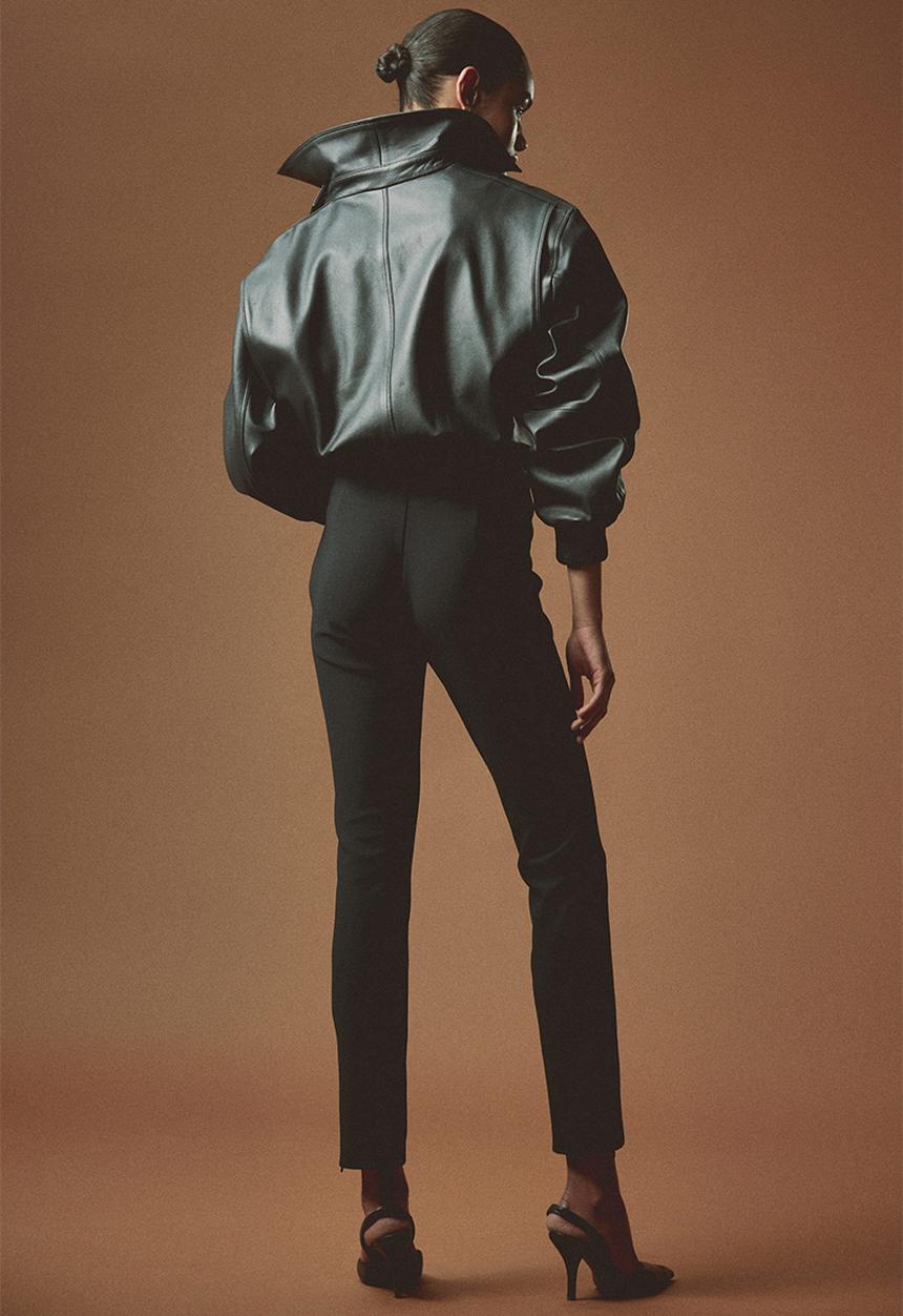 H&M - Slim crease-front trousers - black