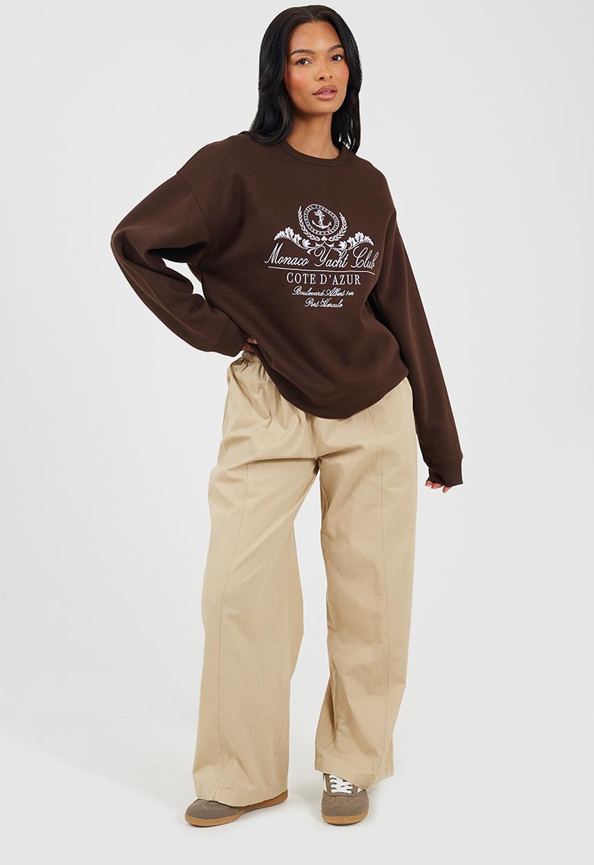 Brave Soul - Ladies Crew Neck Sweatshirt With Embroidery - Chocolate/White