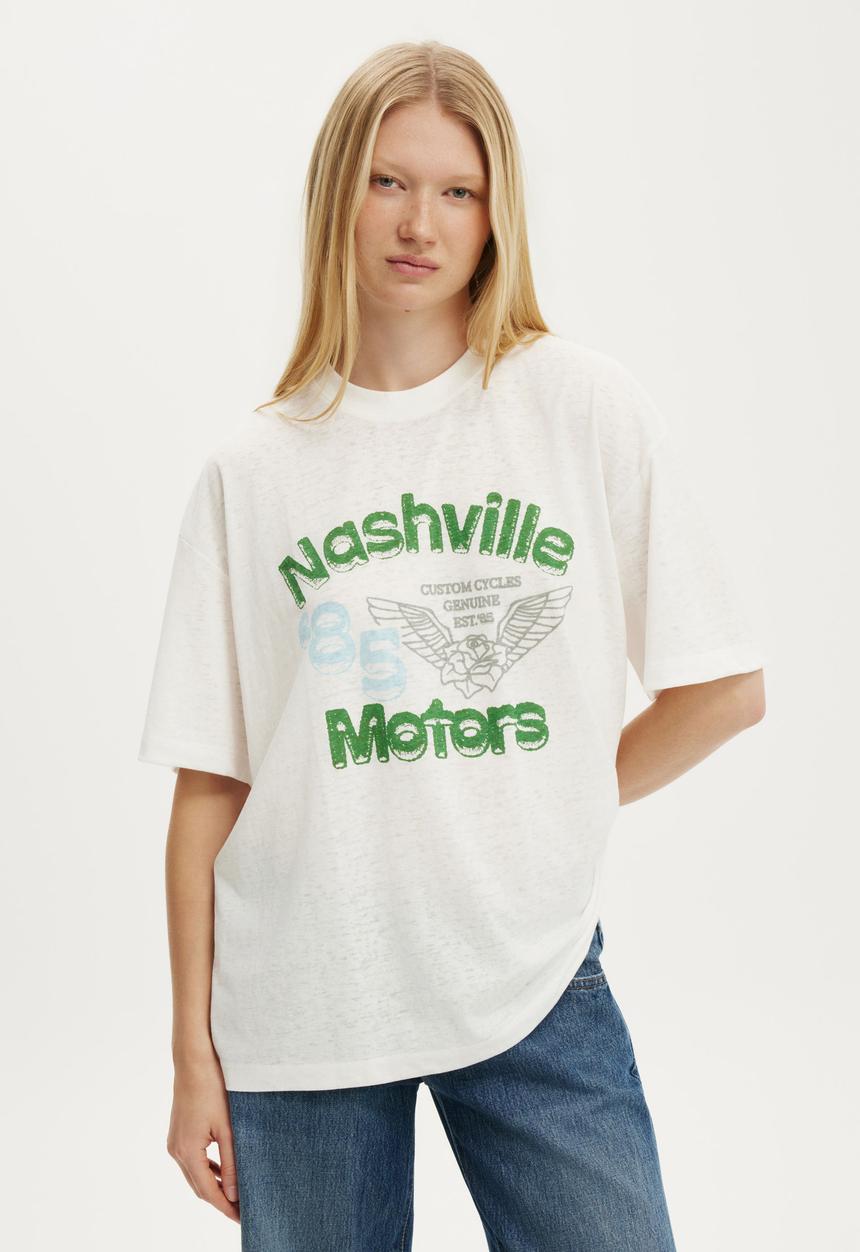 Cotton On - The Boxy Graphic Tee - Nashville Motors/Vintage White