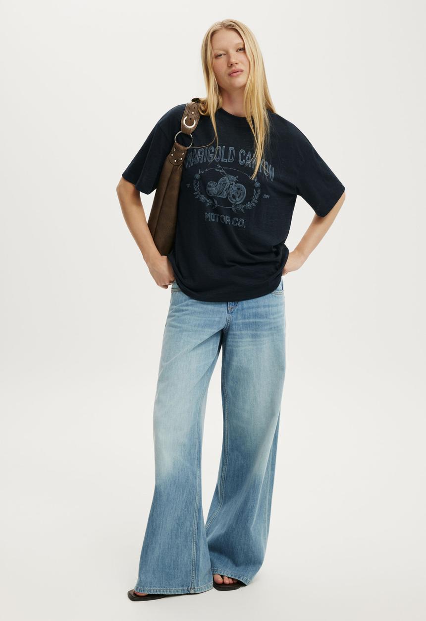 Cotton On - The Boxy Graphic Tee - Marigold Canyon Motor Co/ Ink Navy