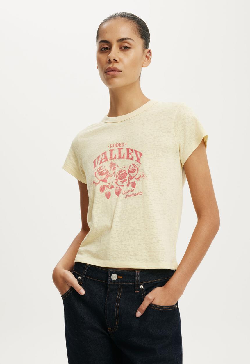 Cotton On - The Original Graphic Tee - Rodeo Valley/Whipped Butter