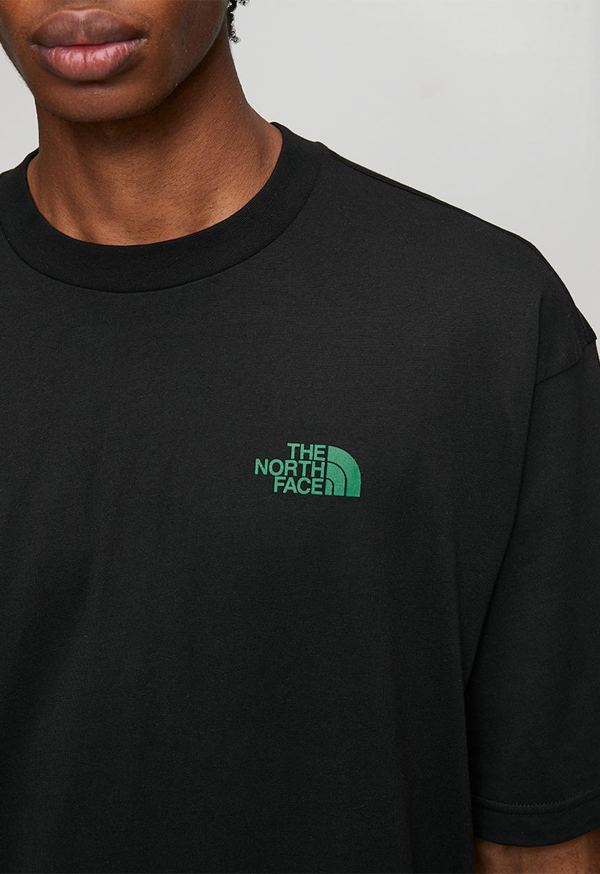 The North Face - M Short Sleeve Tnf Globe Tee Oversize Fit - Tnf Black