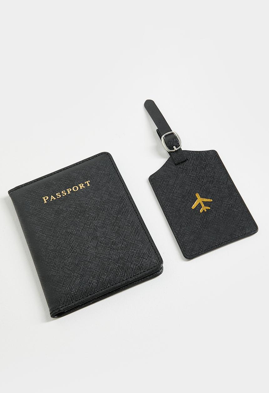 Pop Candy - Passport cover and luggage tag set - black