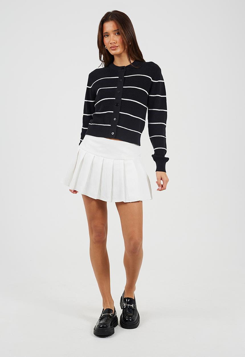 Brave Soul - All Over Fisherman Knit Cardi With Black Stripe And Black Buttons - Black/White Stripe