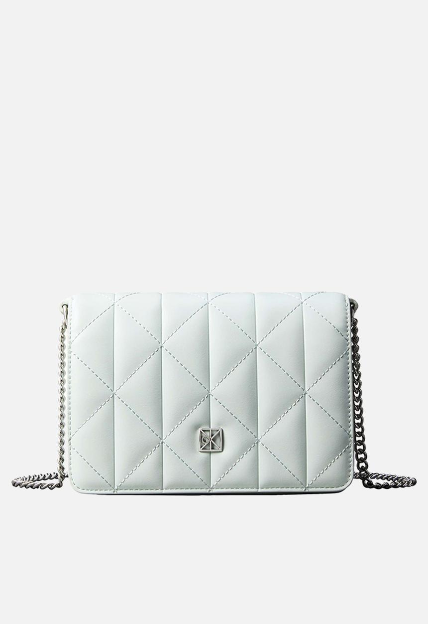 Calvin Klein - Quilted mini chain bag - whispering blue